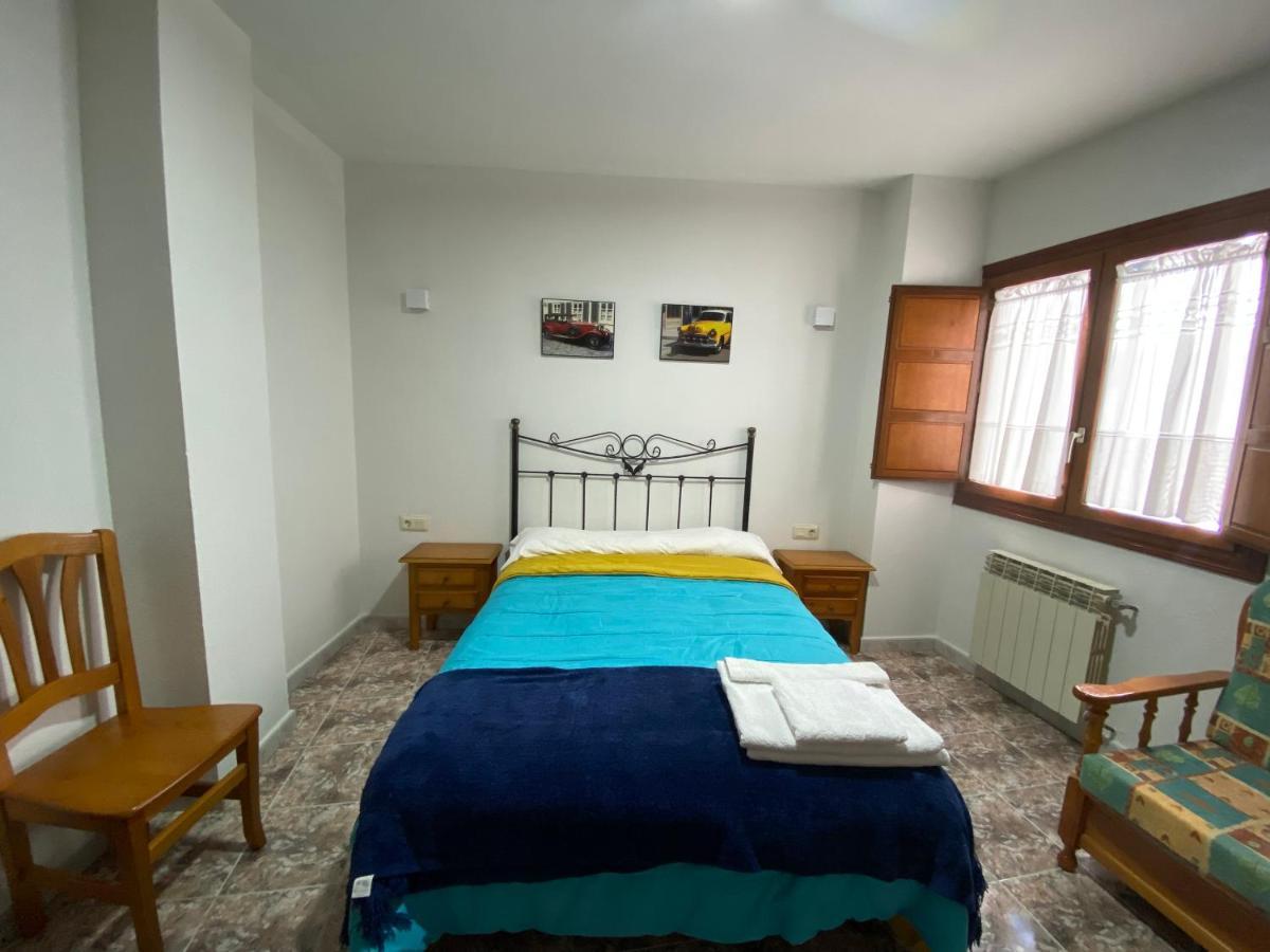 Hostal La Alberca エクステリア 写真