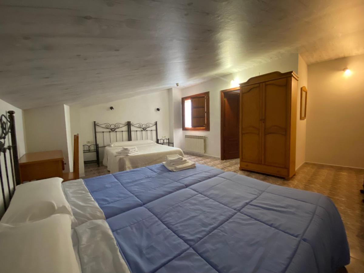 Hostal La Alberca ラ・アルベルカ エクステリア 写真
